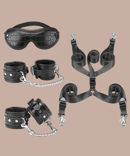 Liebe Seele Temptation Under Bed Restraint Kit – Zwart Liebe Seele Temptation Under Bed Restraint Kit – Zwart