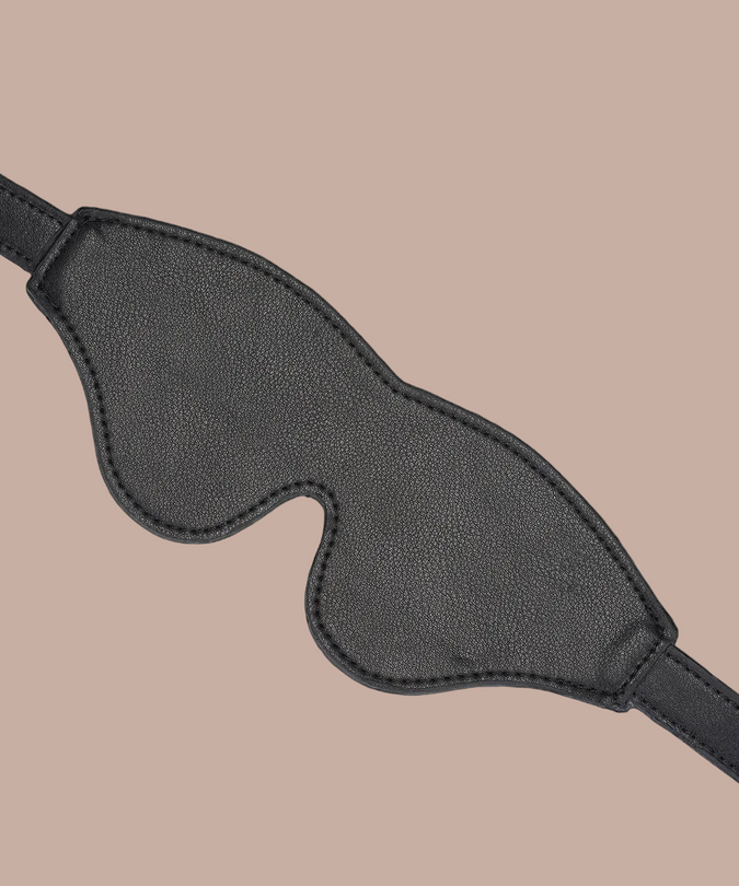 Liebe Seele Leather Blindfold – Dark Secret Black