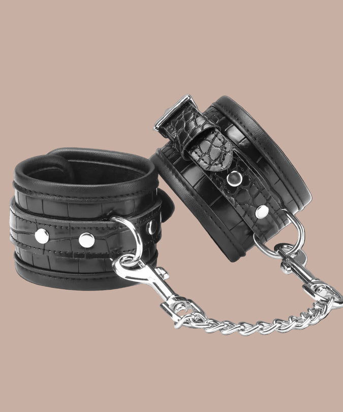Liebe Seele Temptation Under Bed Restraint Kit – Black