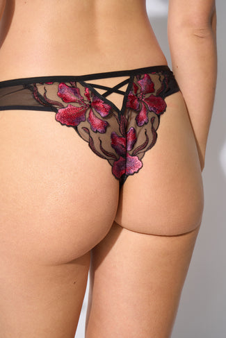 Atelier Amour – Dernier Frisson Tanga - Black & Red Atelier Amour – Dernier Frisson Tanga - Black & Red
