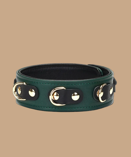 Liebe Seele Mossy Chic Leather Collar with Leash – Green Liebe Seele Mossy Chic Leather Collar with Leash – Green