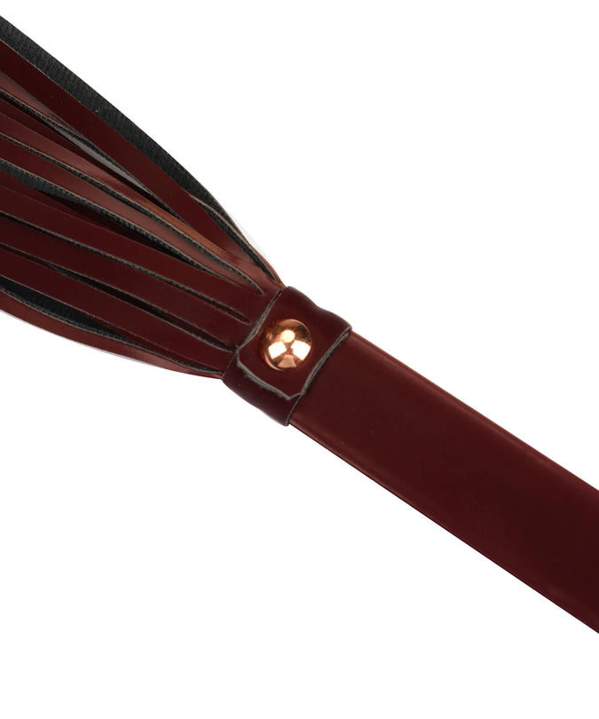 Lieve Ziel – Metallic Shade Vegan Flogger