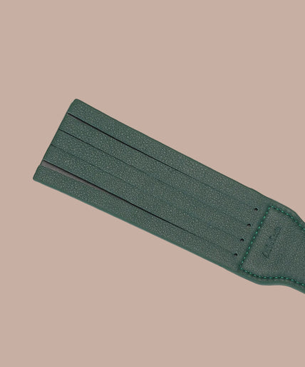 Liefdevolle Ziel Koeienleer Gespleten Tawse Paddle – Mosgroen Chic Liefdevolle Ziel Koeienleer Gespleten Tawse Paddle – Mosgroen Chic
