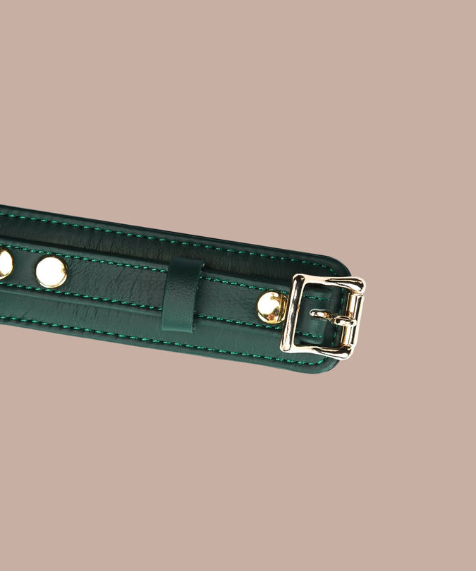 Liebe Seele Cow Leather Curved Collar – Mossy Chic Green
