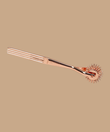 Liebe Seele X-Rose Triple Row Wartenberg Pinwheel — Rose Gold Liebe Seele X-Rose Triple Row Wartenberg Pinwheel — Rose Gold
