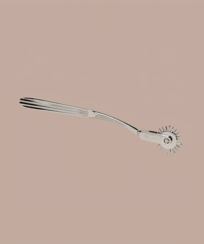 Liebe Seele X-Rose Single Row Wartenberg Pinwheel – Silver
