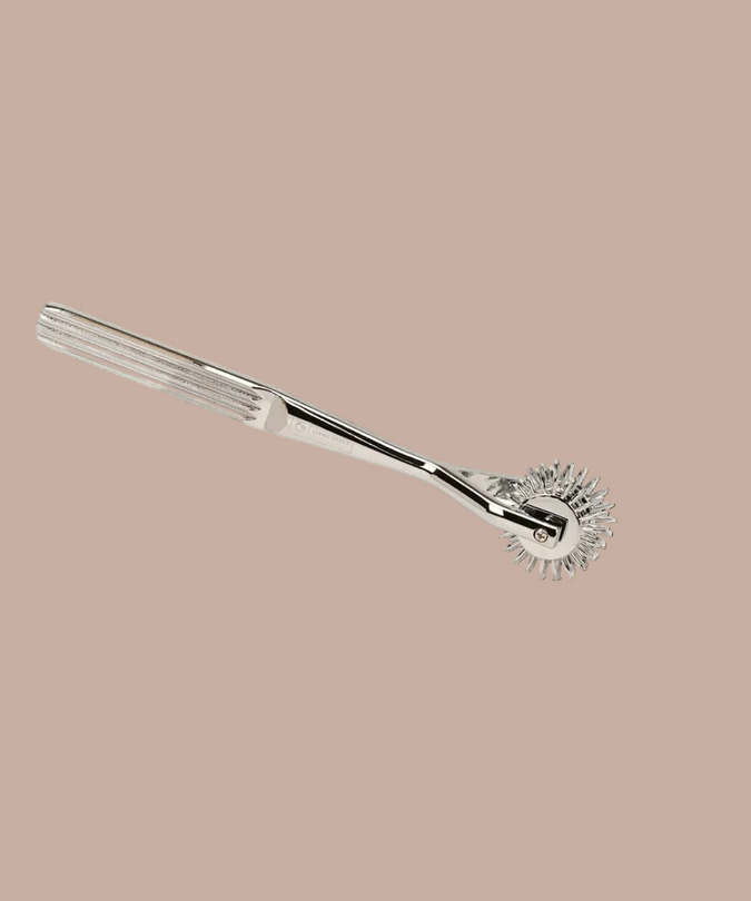 Liebe Seele X-Rose Triple Row Wartenberg Pinwheel – Silver