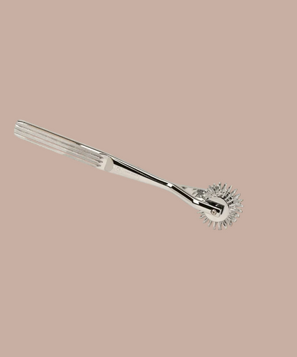 Liebe Seele X-Rose Triple Row Wartenberg Pinwheel — Rose Gold Liebe Seele X-Rose Triple Row Wartenberg Pinwheel — Rose Gold