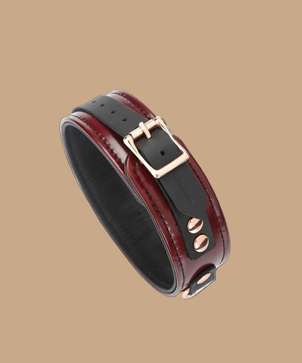 Liebe Seele Leather Collar with Leash – Wine Red Liebe Seele Leather Collar with Leash – Wine Red
