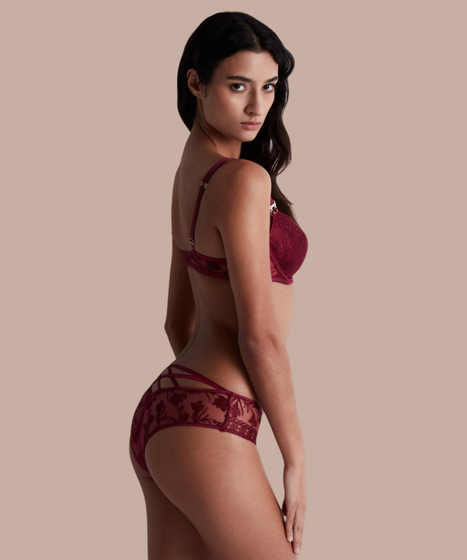 Aubade Magnetic Spell Hipster in Crimson Red - Pleasurements