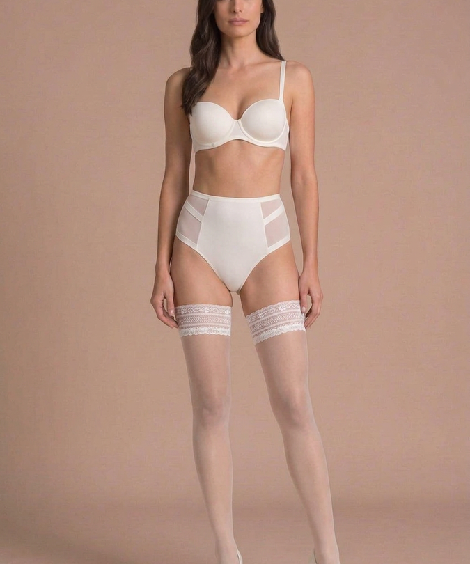 Gabriella – In Love Hold Ups Caroline White