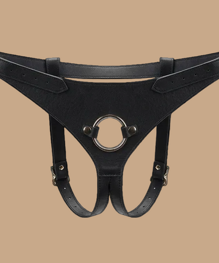 Liebe Seele Dark Secret Deluxe Leather Strap-On Harness – Black Liebe Seele Dark Secret Deluxe Leather Strap-On Harness – Black