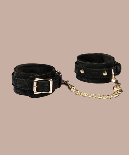 Liebe Seele Boudoir Amor Vegan Polsboeien – Zwart Liebe Seele Boudoir Amor Vegan Polsboeien – Zwart