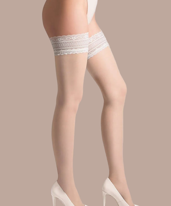 Gabriella in Love Hold Ups Caroline White - Pleasurements