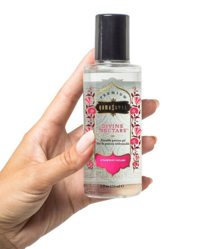 KAMASUTRA - DIVINE NECTARS STRAWBERRY DREAM LUBRICANT 150 ML KAMASUTRA - DIVINE NECTARS STRAWBERRY DREAM LUBRICANT 150 ML