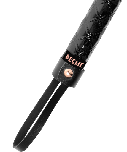 BEGME - BLACK EDITION VEGAN LEATHER FLOGGER BEGME - BLACK EDITION VEGAN LEATHER FLOGGER