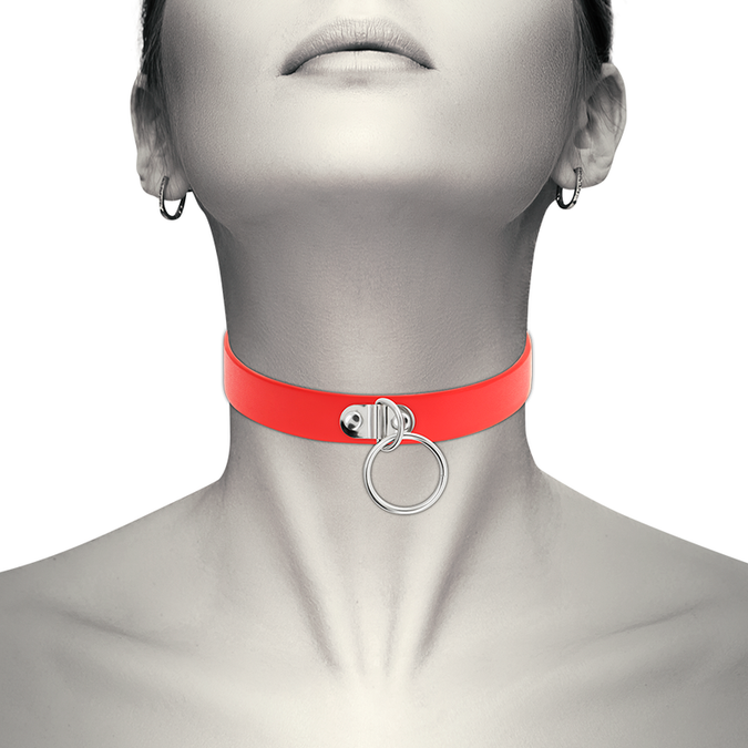 COQUETTE CHIC DESIRE - RODE VEGAN LEREN KETTING DAMES FETISH ACCESSOIRE