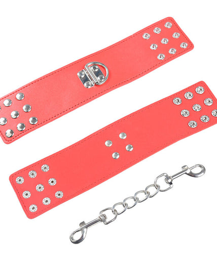 OHMAMA FETISH - RED HANDCUFFS WITH SNAP CLOSURE OHMAMA FETISH - RED HANDCUFFS WITH SNAP CLOSURE