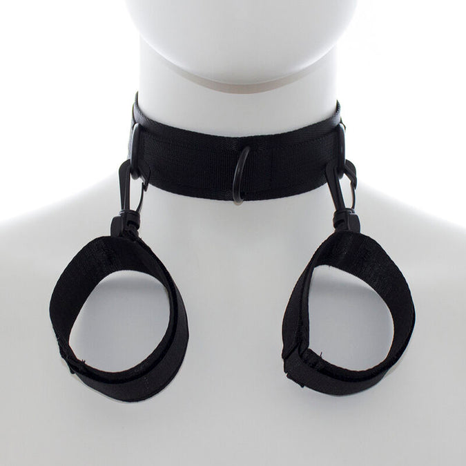 OHMAMA FETISH - NYLON HANDBOEIEN EN HALSBAND