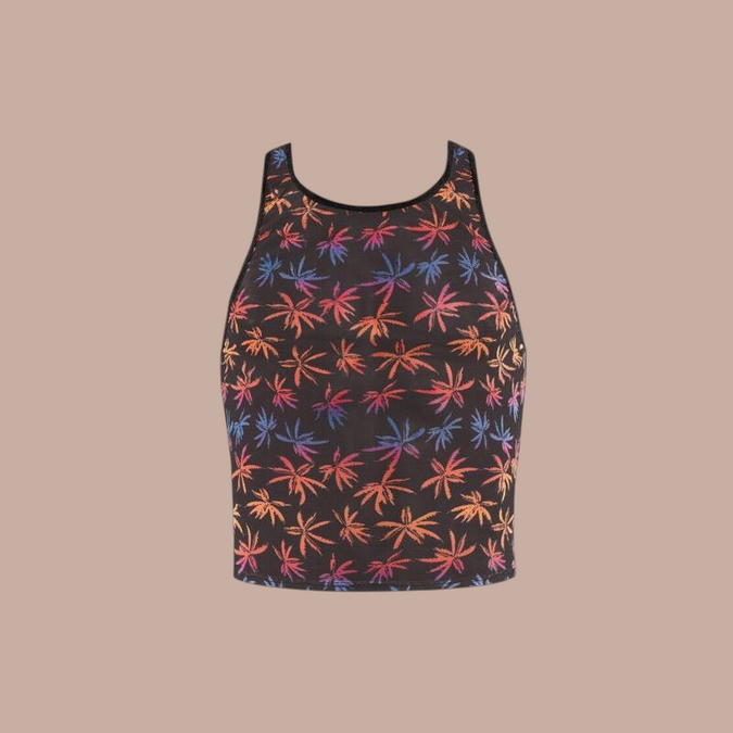 Pleasurements Anais Men Chill Top met een zwart design en kleurrijk palmboompatroon voor een stijlvolle look.