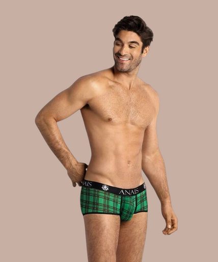 Anais Men – Magic Brief L Pleasurements Anais Men Magic Brief in groen met zwart ruitpatroon en elastische tailleband met merklogo