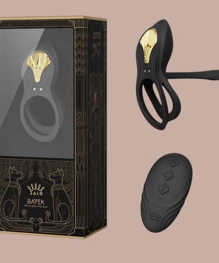 Zalo – Bayek Vibrerende Koppelring Zwart Pleasurements Zalo Bayek zwarte siliconen vibrerende koppelring met gouden Egyptisch geïnspireerd detail