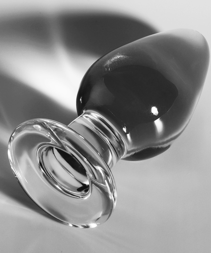 NEBULA SERIES BY IBIZA - MODEL 3 ANAL PLUG BOROSILICATE GLASS TRANSPARENT 11 CM -O- 5 CM NEBULA SERIES BY IBIZA - MODEL 3 ANAL PLUG BOROSILICATE GLASS TRANSPARENT 11 CM -O- 5 CM