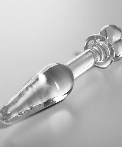 NEBULA SERIES BY IBIZA - MODEL 7 ANAL PLUG BOROSILICATE GLASS CLEAR 13.5 CM -O- 3 CM NEBULA SERIES BY IBIZA - MODEL 7 ANAL PLUG BOROSILICATE GLASS CLEAR 13.5 CM -O- 3 CM
