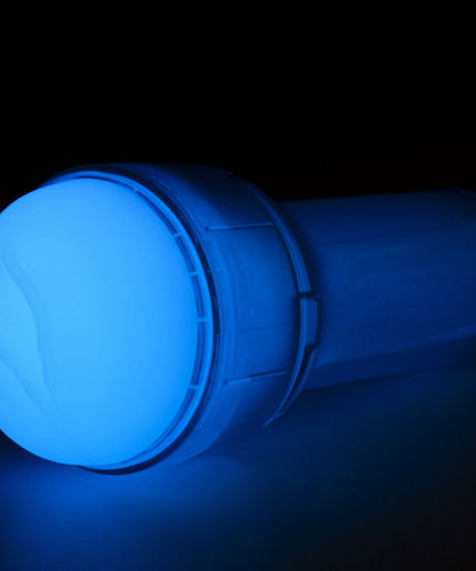 KIIROO - FEEL GLOW IN THE DARK STROKER KIIROO - FEEL GLOW IN THE DARK STROKER