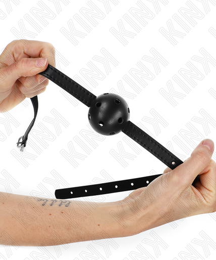 KINK - SIMPLICITY BLACK BREATHABLE BALL 4.5 CM GAG 62 x 1.5 CM KINK - SIMPLICITY BLACK BREATHABLE BALL 4.5 CM GAG 62 x 1.5 CM