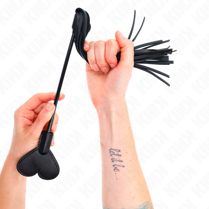 Kink – Range Whip With Heart Pandel 35 Cm