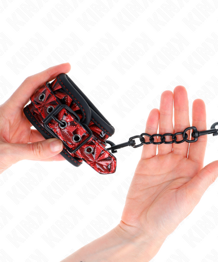 KINK - DIAMOND PATTERN WRIST RESTRAINTS DARK RED ADJUSTABLE 17-26 CM X 5.5 CM KINK - DIAMOND PATTERN WRIST RESTRAINTS DARK RED ADJUSTABLE 17-26 CM X 5.5 CM