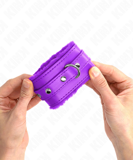 KINK - PREMIUM FUR LINED WRIST RESTRAINTS PURPLE WITH PURPLE BELT ADJUSTABLE 17-29 CM X 6 CM KINK - PREMIUM FUR LINED WRIST RESTRAINTS PURPLE WITH PURPLE BELT ADJUSTABLE 17-29 CM X 6 CM