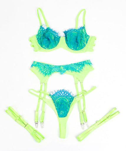SUBBLIME - 955311 BH-SET MET KANT EN JARRETELBANDJES GROEN EN BLAUW S/M SUBBLIME - 955311 BH-SET MET KANT EN JARRETELBANDJES GROEN EN BLAUW S/M
