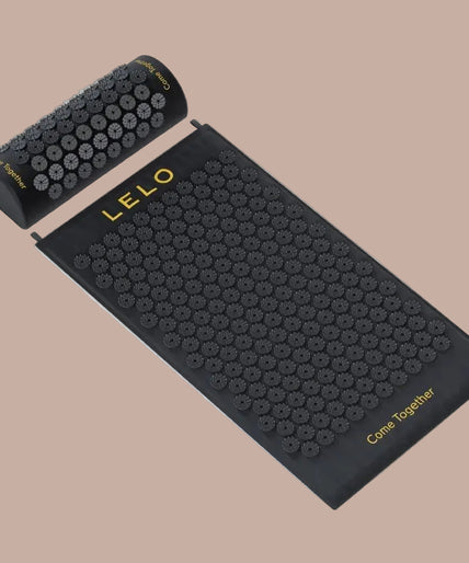 LELO – Relax Body Mat – Zwart - door Pleasurements LELO – Relax Body Mat – Zwart - door Pleasurements