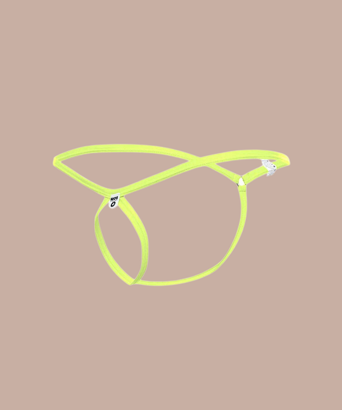Pleasurements Mob groene string met een verfijnd, minimalistisch ontwerp en elastische bandjes voor een sensuele pasvorm.