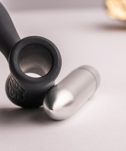 Rocks-Off – Petite Sensations Teazer Vibrating Anal Plug – Black Rocks-Off – Petite Sensations Teazer Vibrating Anal Plug – Black