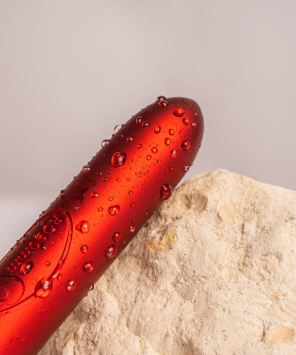 ROCKS-OFF - RO-90 SCARLET VELVET VIBRATING BULLET RED ROCKS-OFF - RO-90 SCARLET VELVET VIBRATING BULLET RED