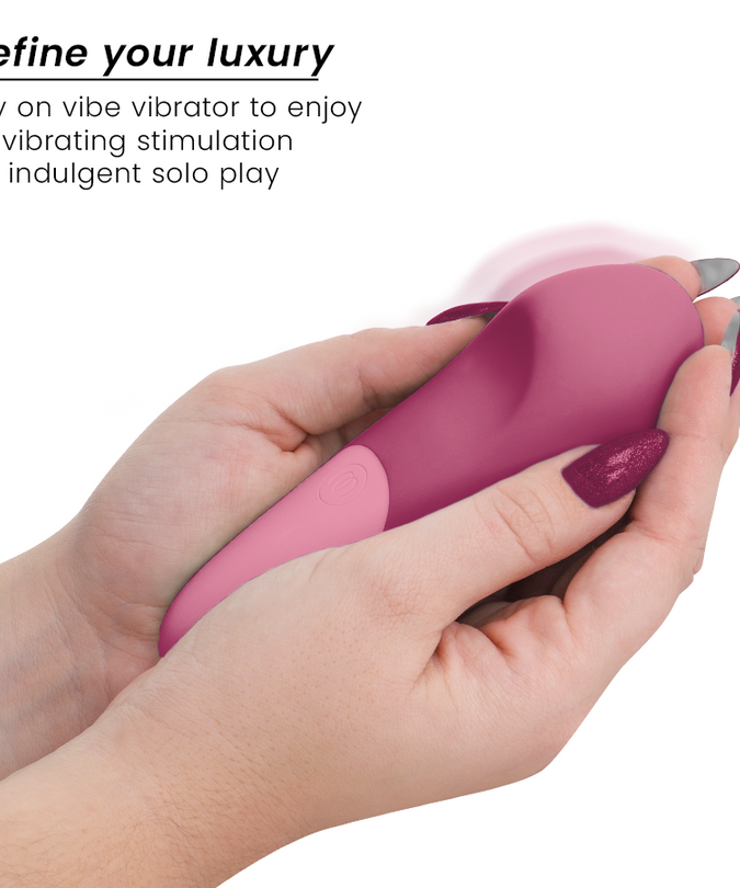 WOMANIZER - VIBE LAY-ON SILENT VIBRATOR DUSKY PINK
