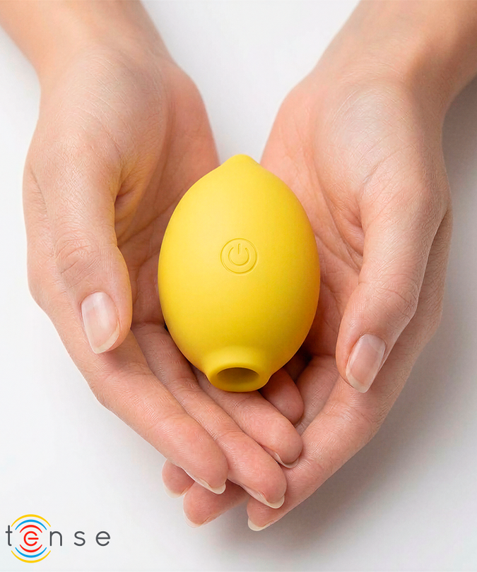 INTENSE - MONI LEMON CLITORIS SUCTION STIMULATOR
