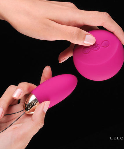 LELO – LYLA 2 Insignia Massager Egg – Fuchsia LELO – LYLA 2 Insignia Massager Egg – Fuchsia