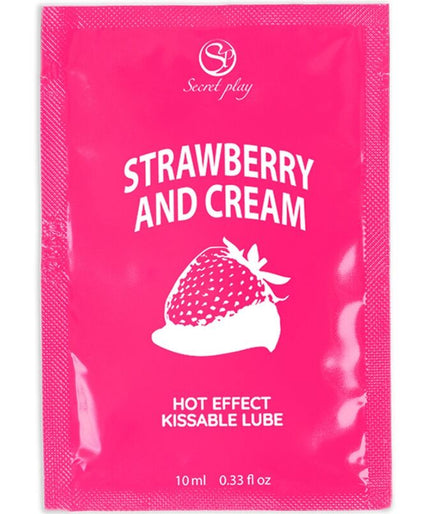 SECRETPLAY - EENMALIGE DOSIS GLIJMIDDEL AARDBEI & ROOM 10 ML SECRETPLAY - EENMALIGE DOSIS GLIJMIDDEL AARDBEI & ROOM 10 ML