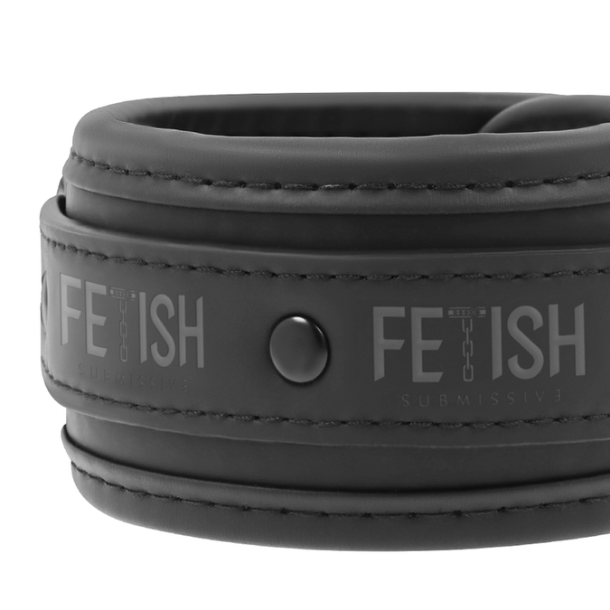 Fetish Onderdanig – Veganistische Leren Ketting en Handboeien met Neopreen Voering