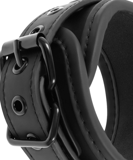 FETISH SUBMISSIVE - SET OF HANDCUFFS AND TIES WITH NOPRENE LINING FETISH SUBMISSIVE - SET OF HANDCUFFS AND TIES WITH NOPRENE LINING