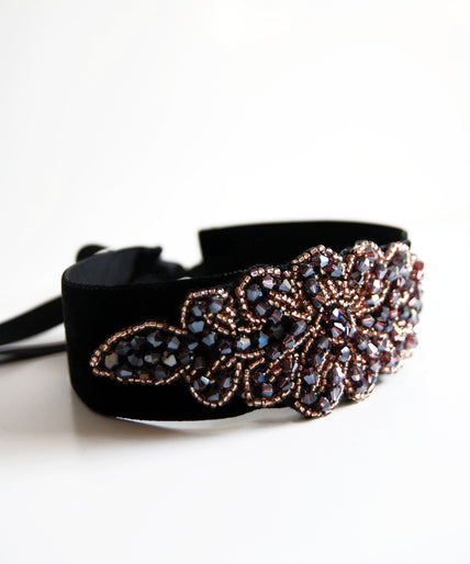 Mondin Rococo – Exclusive Neck & Breast Jewelry Mondin Rococo – Exclusive Neck & Breast Jewelry