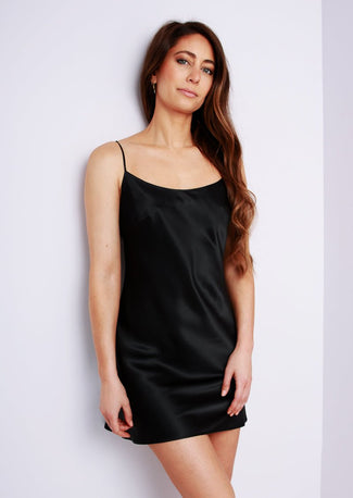 Marjolaine Soie Unie Slipdress Zwart Marjolaine Soie Unie Slip Dress Black - Pleasurements