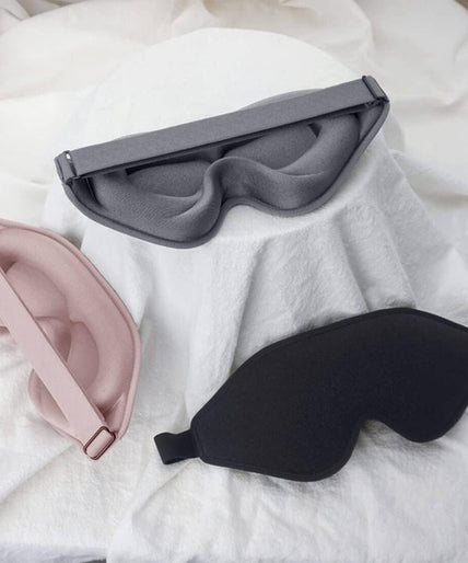 Liebe Seele 3D Blackout Mask Super Soft Sleeping Blindfold – Black