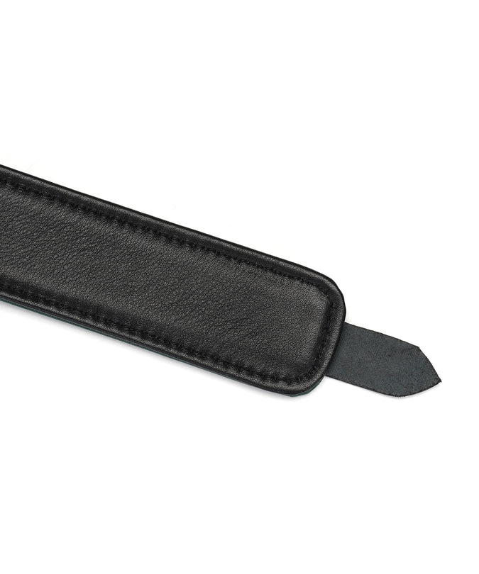 Liefdevolle Ziel halsband van koeienleer met riem – Mosgroen Chic