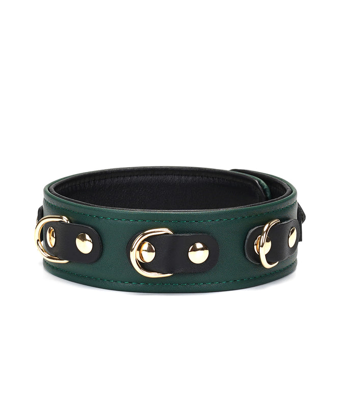 Liefdevolle Ziel halsband van koeienleer met riem – Mosgroen Chic