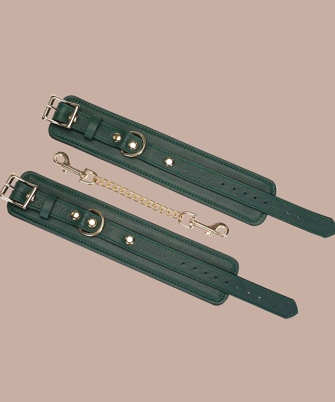Liebe Seele Cow Leather Wrist Restraints – Mossy Chic Green